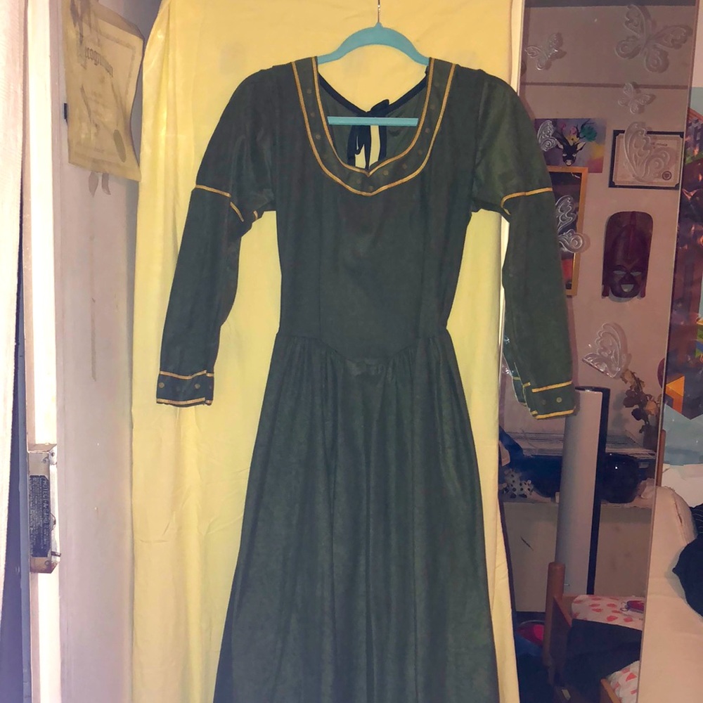 Fiona Dress (SHREK)